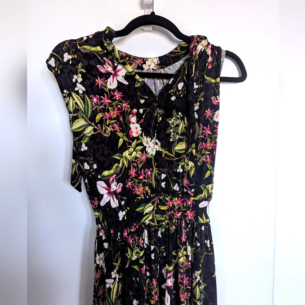 Elegant floral dress